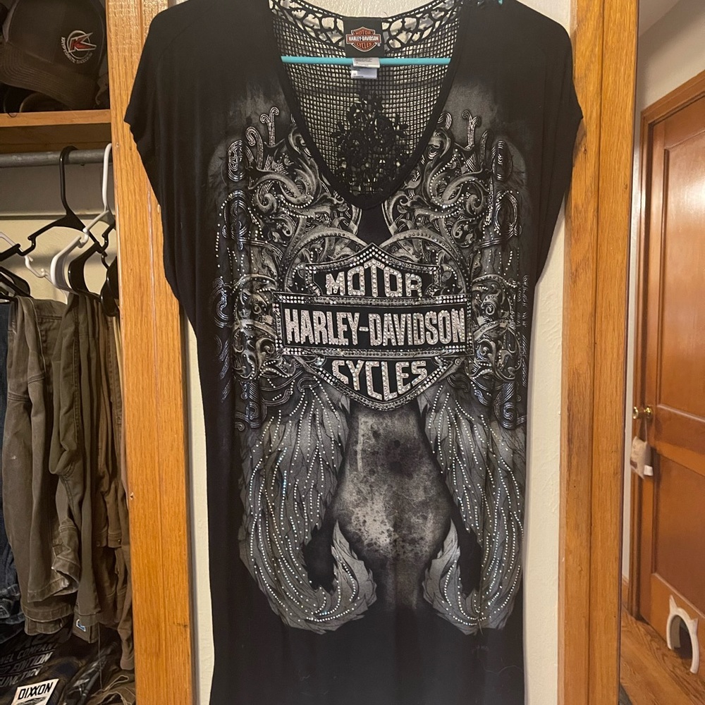 Women’s Harley Davidson bling shirt